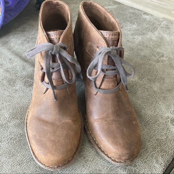 Clarks Shoes - Clarks Artisan Leather Ankle Boot